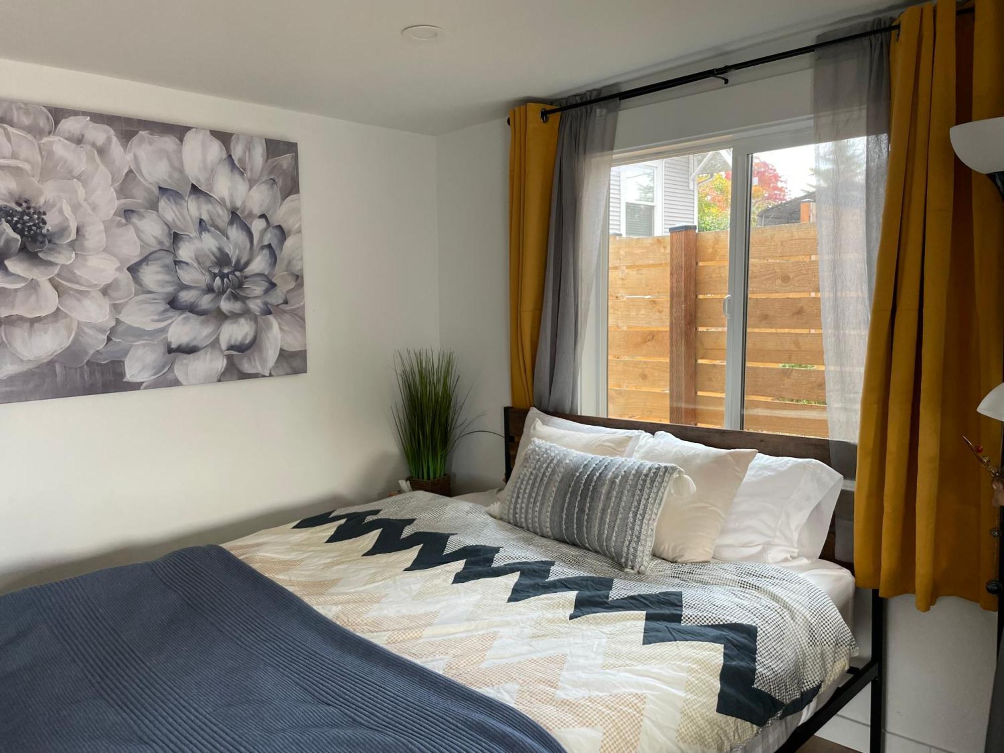 New Private Tiny Home Near Greenlake/Lightrail/I-5 Seattle Exterior photo